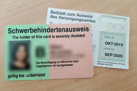 schwerbehindertenausweis b